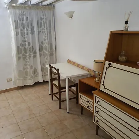 Via Dei Rossi Apartment